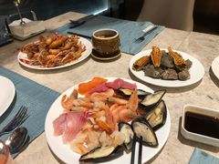-威海蓝海御华大饭店·蓝钻美食自助百汇