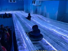 -西安银基冰雪世界