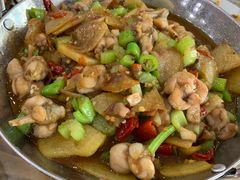 跳水牛蛙-小四川菜馆(托乐嘉店)