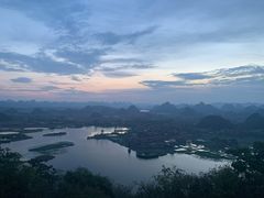 -夏屿湖畔.落日湖景餐厅(普者黑景区店)