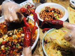 -叶派龙虾•招牌香辣蟹·海鲜(中海国际店)