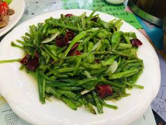 -泸沽肴(泸沽湖大洛水村农村信用社旁店)