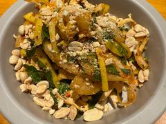 柠檬辣青芒手撕鸡-SHAN山(前滩太古里店)