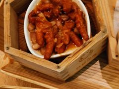 -美食小镇·观赏珍稀鸟类·长隆熊猫酒店