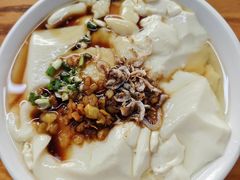 咸豆花-锅贴大王南翔小笼(临沂二村店)