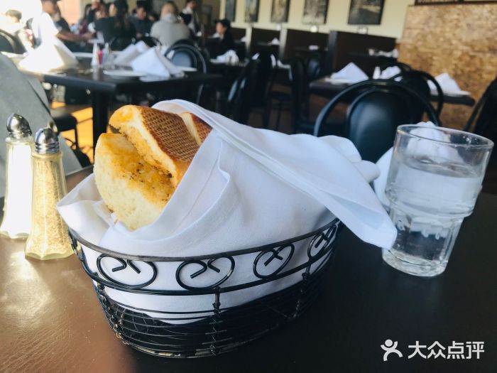 Swiss Louis Italian & Seafood Restaurant图片