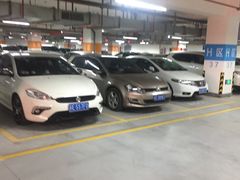 -苏州中心-停车场