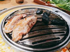 -青瓦炭韩潮烤肉(花园道店)