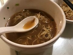 -新大咀港式茶餐厅(宝山万达店)