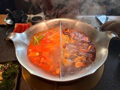 -湊湊火锅·茶憩(南京东路悦荟店)