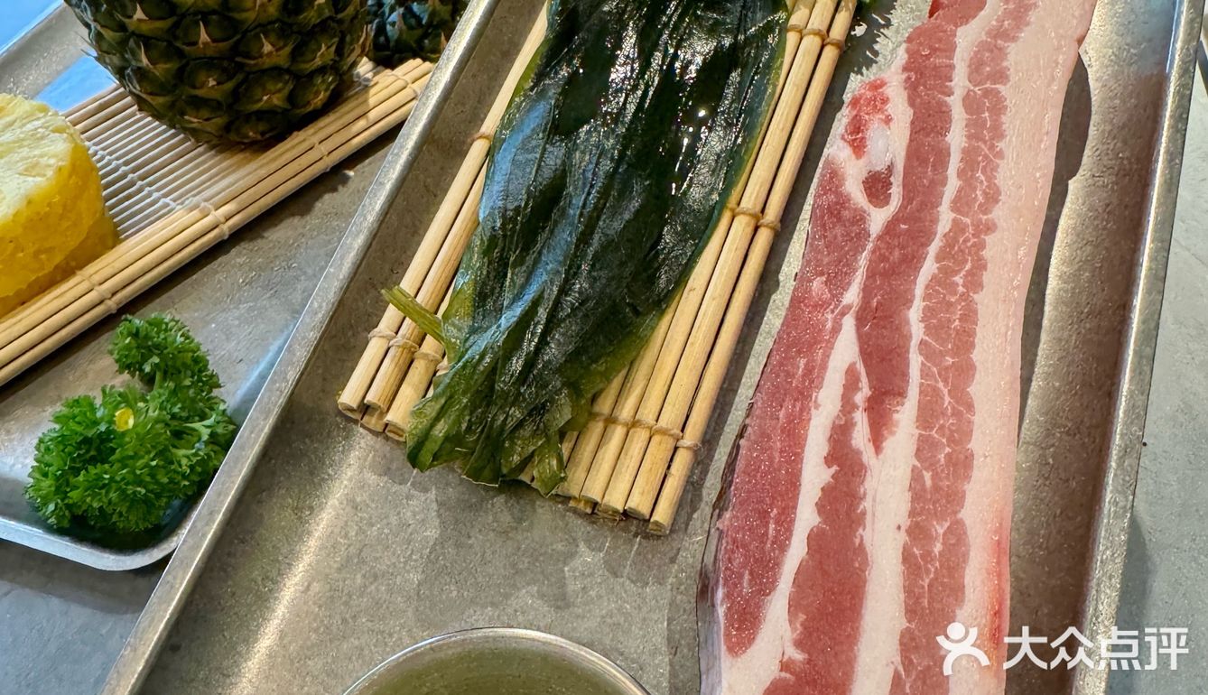 卧槽卧槽！大连居然有了…鱼子酱鹅肝？