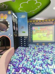 -孩子王(昆山招商花园城店)