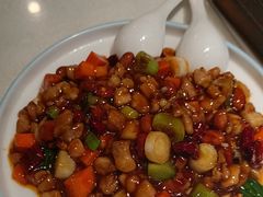 宫爆鸡丁-辣小妮de川菜馆(红旗Mall店)