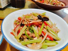 -巢湖名吃·东关老鹅汤·巢湖地标美食(江南风情街店)