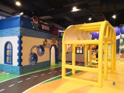 -多奇妙乐园·淘气堡·电玩·抓娃娃(海口吾悦店)