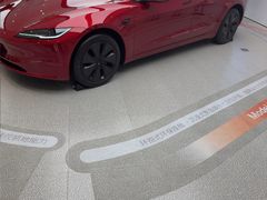 -TESLA 特斯拉(郑州正弘城体验店)