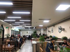 大堂-崇德楼水盆牛羊肉泡馍馆(文艺路店)