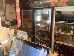 -胡须佬鸡煲四季火锅店(石厦西村直营店)