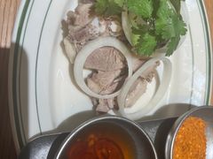 -纳鲁孜·新疆特色餐厅(上海悦荟广场店)