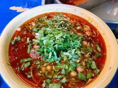 -马路边边串串香形象店(磐石路店)
