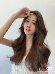 -时尚殿堂明星门店