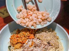 -裕兴记•蟹黄面馆(人民广场店)