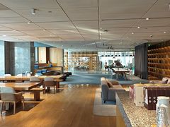 -蔚来中心(北京中关村店)