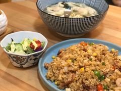 培根鲜露虾仁炒饭-红小满休闲餐厅(十全街店)