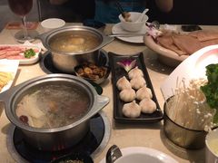 -海上明月海鲜火锅 鲜切牛肉