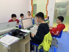 -童程童美·信息学竞赛·乐高机器人编程(长宁来福士校区)