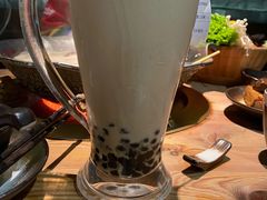 大红袍珍珠奶茶-湊湊火锅·茶憩(杭州湖滨银泰in77店)
