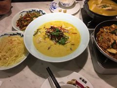 -圆融星座购物中心