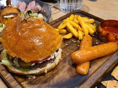 -Hello Peach 蜜桃创意西餐厅(南浔广弘酒店广场店)