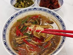 -鲁达面馆本帮风味(共康东路店)