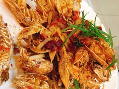 -覃记海鲜美食餐厅