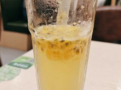 -佰搭果·广式茶餐厅(西华路店)