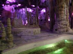 -泉城欧乐堡戏水湾艺术养生温泉