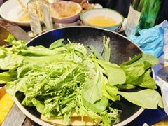 -鱼窝棚柴火铁锅炖(富山屯店)