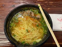 -一品飘香米线(一中总店)