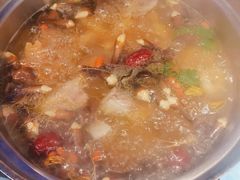 鲜人参火锅-千岛蚝高压锅生蚝·人参火锅(白云万达店)