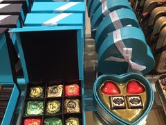 -VENCHI 闻绮(北京国贸商城店)