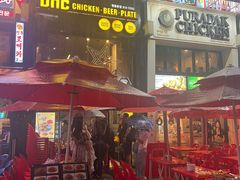 -BHC炸鸡(明洞总店)