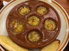 蒜香蜗牛配蒜香面包-萨莉亚意式餐厅(万嘉商业广场店)