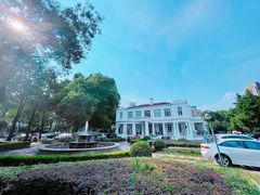 -南京双门楼宾馆(盐仓桥地铁站阅江楼店)