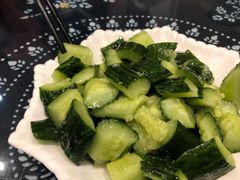 蒜泥拍黄瓜-白家餐厅(徐家汇店)