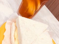 鸡蛋芝士三明治。-喜莲咖啡