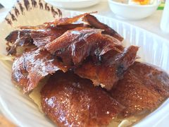 金牌广式片皮鸭-福满园大酒楼(梅林店)