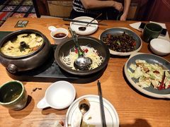 -云海肴·汽锅鸡·云南菜(天山百盛优客店)