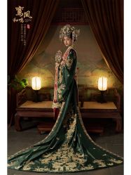 -巴黎春天婚纱摄影(临安店)