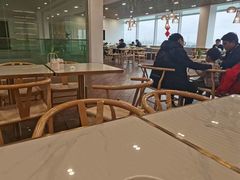-上海宝宁宝马4S店